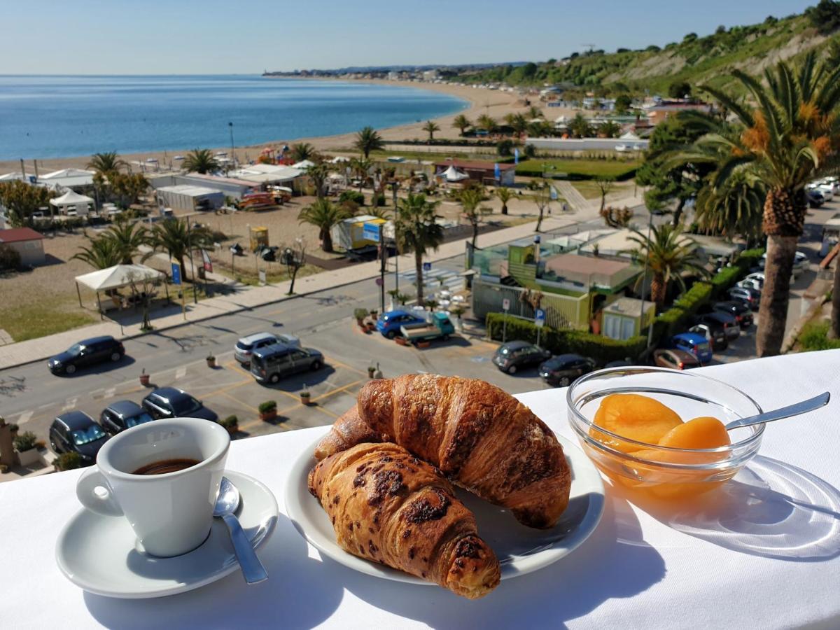 Hotel Sorriso Numana Dış mekan fotoğraf