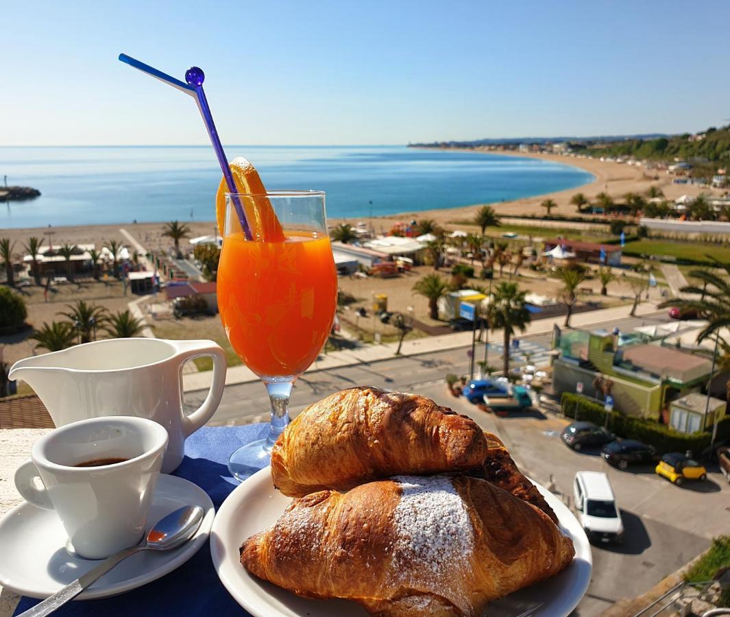 Hotel Sorriso Numana Dış mekan fotoğraf