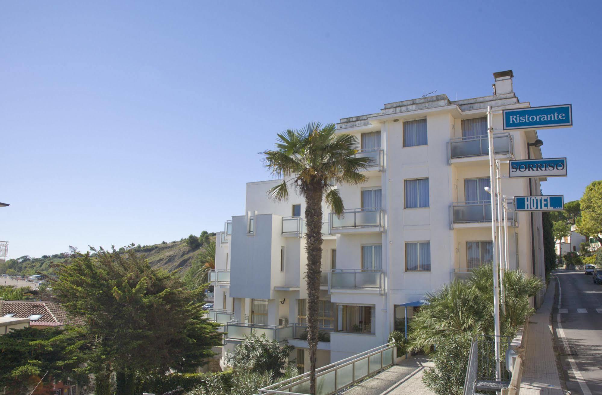 Hotel Sorriso Numana Dış mekan fotoğraf